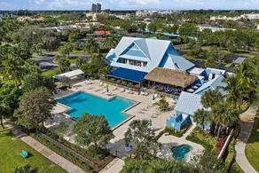 Jupiter Bay Resort beach condo, sleeps 4 - Image 4