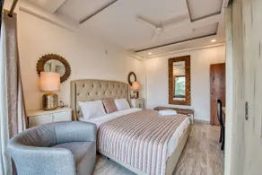 5BHK Arlington Contemporary by The Rentalgram - Image 4