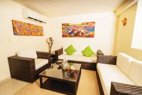 Villa for 8 with jacuzzi in Diamante - Image 2