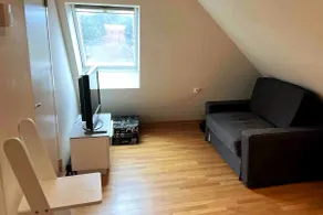 Charming attic apartment close to Borås centre - Image 5