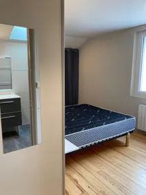1BR + Garage: Perfect for Holidays & Work Trips - Image 2