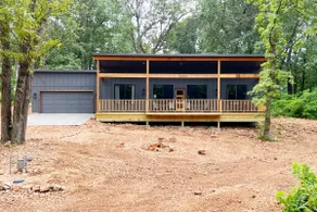 Modern Home w/ Huge Deck, 1/2 Acre, Close to Lake - Image 3