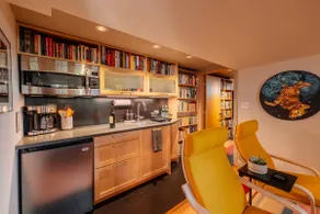 Sunny Seattle Summer Stay Near UW and Lake Union! - Image 4