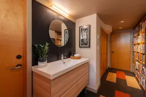 Sunny Seattle Summer Stay Near UW and Lake Union! - Image 5
