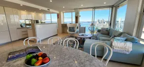 Expansive Harbour Views - Image 2