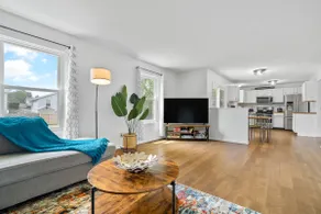 Pets welcome! Deck+Fenced back yard| king beds - Image 2