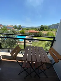 Apartment with Pool and Stunning Nature View - Image 2