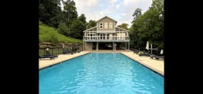 Tranquil Waters Retreat - Image 4