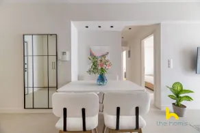 Serene Family Retreat: Luxury, Comfort Convenience - Image 2