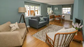 Mulberry Cottage - Image 3