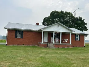 The Mammoth Cave House - Image 1