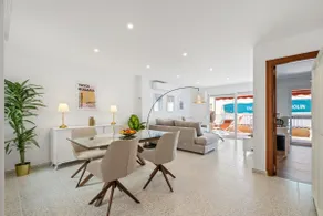 Fuengirola, right in the center, 100 m from the beach! - Image 2