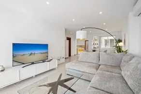 Fuengirola, right in the center, 100 m from the beach! - Image 4