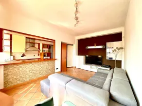 2 rooms - Image 3