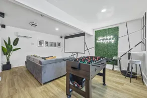 Convenient City Retreat, 10mins from ATL Airport - Image 2