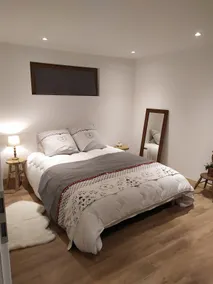 Typical small apartment - Image 4