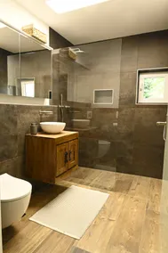 Exceptional apartment with terrace and sauna - Image 5