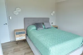 Urban Brick Loft: Design and Panoramic View - Image 2