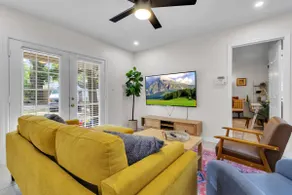 Lovely Home in Historic Sanford - Image 2