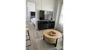 The Suites at The George 212 - Image 5