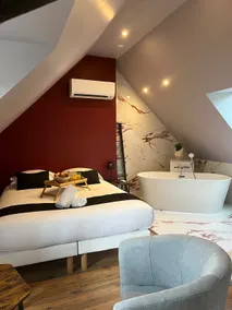 The Ruby Suite - Image 5