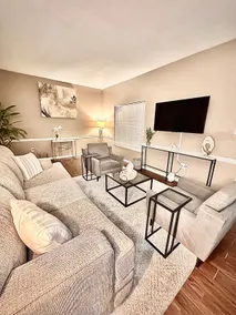 Spring Into Fondren: Sleeps 6- Short Walk to UMMC - Image 2