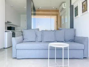 Phaedrus Living: Marina Sea View Flat 214 Emerald - Image 3