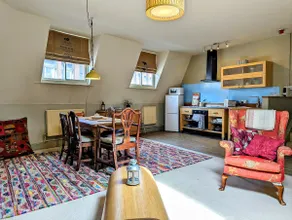 d'Arry's Apartment - Image 2