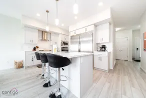 Stunning 4BD Home | Gym | Yard | AC | Games Room! - Image 2