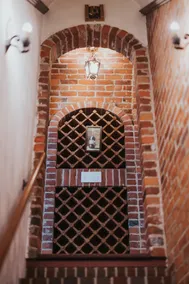 Speakeasy & Laugh Hard - The Wine Haus in Oregon - Image 4