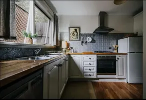 Clevedon Cottage - Now hosted by owners. - Image 3