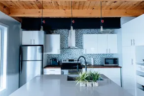Lake retreat - Image 3