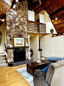 Majestic Hillside Escape - Image 4