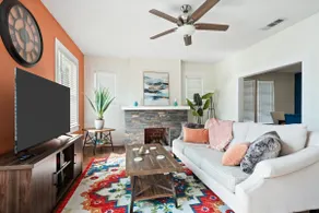 Uplifting 2BD House in the heart of FortWorth - Image 2