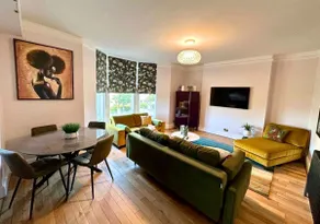 Perfect House HG1 – 2 Bedroom Apartment - Image 2