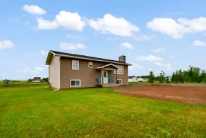 Chez E&H Coastal Cottage - Image 3