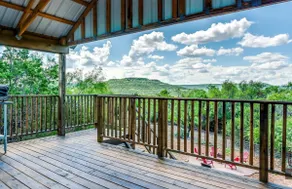 Cozy home with private beach on Brazos River! - Image 3