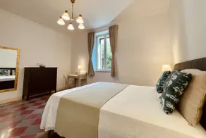 Palazzo Pitagora-Suite Le Querce, nature in the center - Image 3