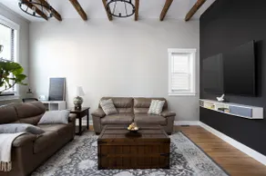 Casa Pilsen-HOME| Location | Entire Home | Garage - Image 3