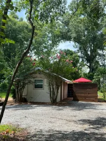 The Yellow Rose Stable - Image 2