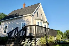Conrad House - A Lunenburg Waterfront Retreat! - Image 3