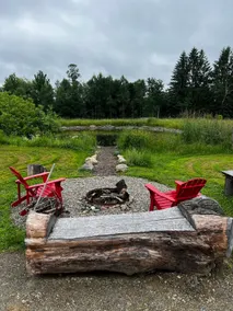 Cozy cabin by the pond on 1850’s farm - Image 3