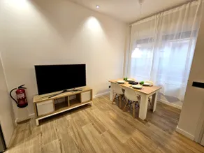 Centrally located and cozy loft UAT01526 - Image 5