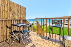 Beachside Bliss W Jacuzzi Beachside house and Jacuzzi - Image 5