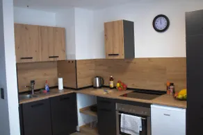 Kitchen | Office | Balcony | Nature | Parking - Image 2