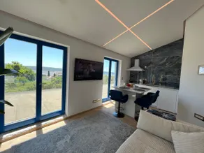 Sea view 2 bedroom apartment - Image 2