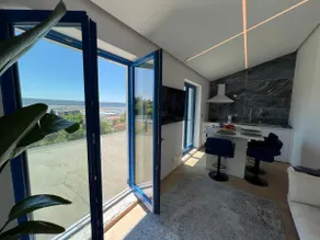 Sea view 2 bedroom apartment - Image 3