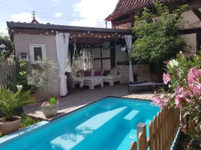 Romantic Rose Cottage - Image 2