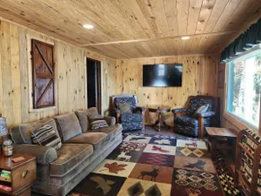 Birchwood Retreat: Lakefront, UTV/Snowmobile trail - Image 4