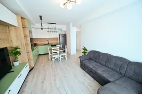 FLH - The Lake Home - Apt 33 - Image 3